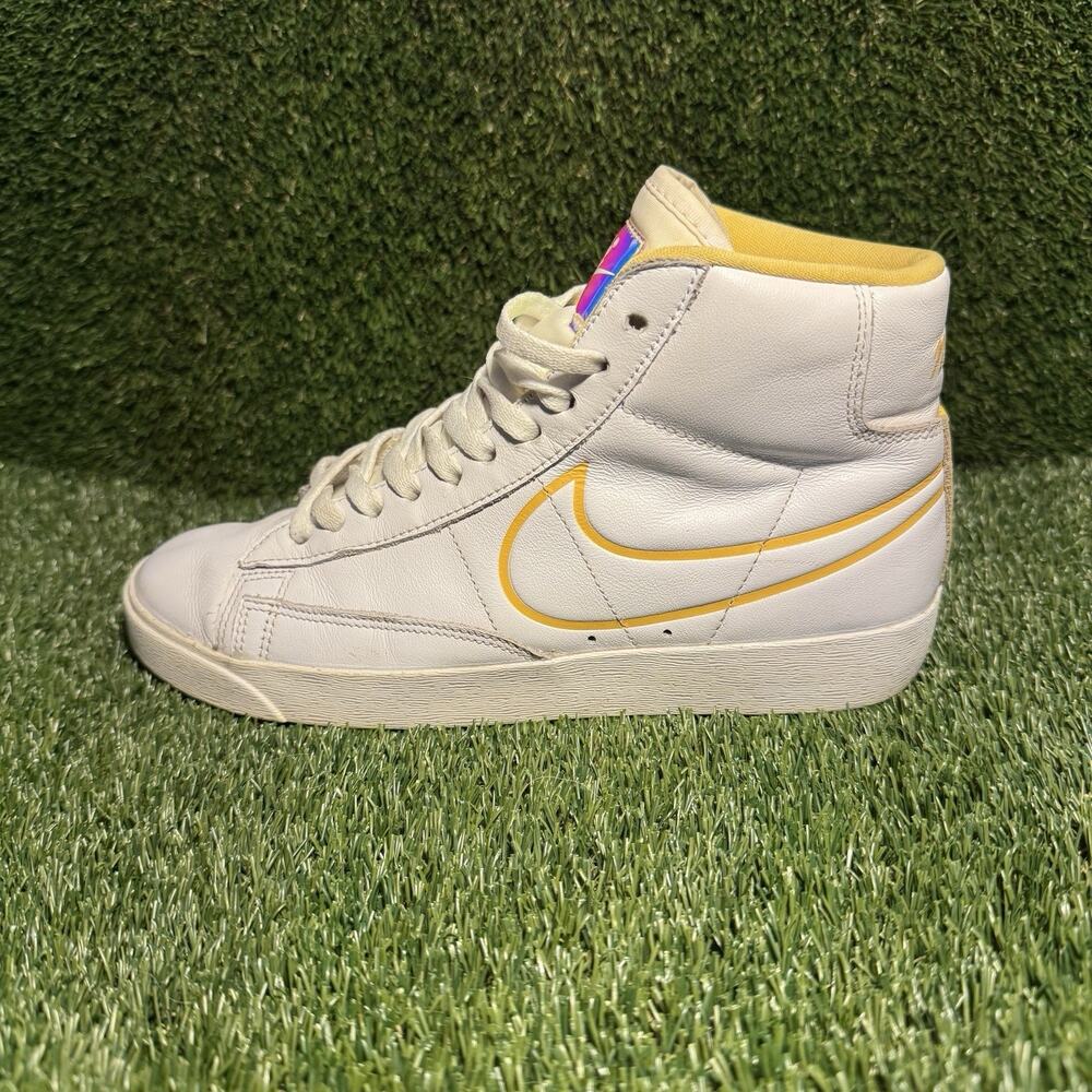 Size 8 - Nike Blazer Mid White Topaz W